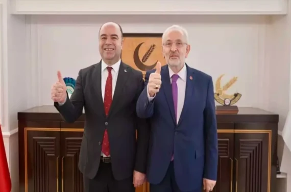 Eski başkan farkı açtı: