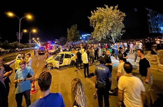 Sürücü olay yerinden kaçtı...