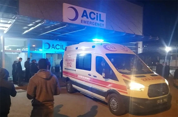 Aynı aileden 4 yaralı