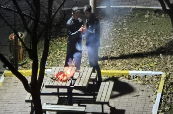 Yakıp poz verdiler...