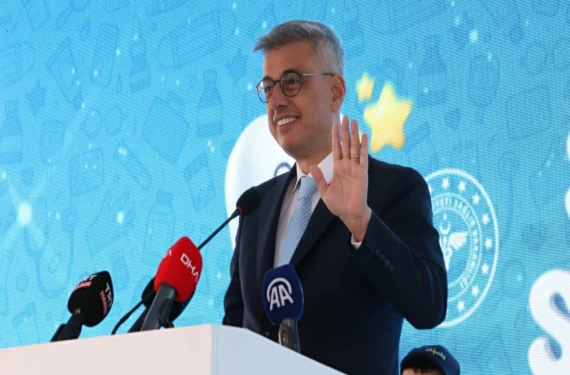 Hastanelere 37 bin kadro açıyoruz!