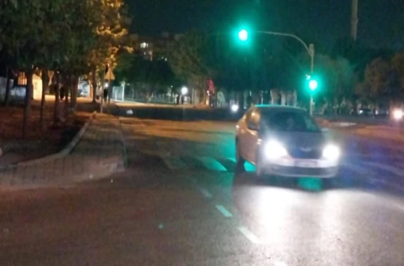 Sokaklar da sessizliğe büründü