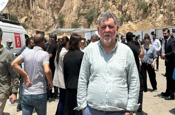 PKK'nın silah bırakma törenine katıldı