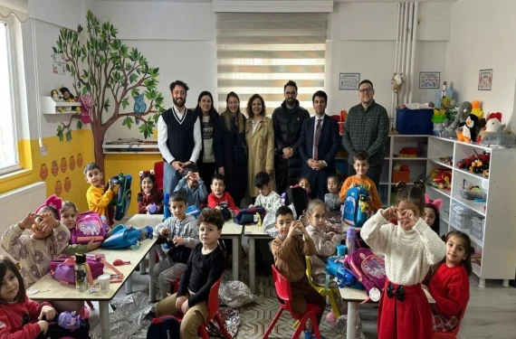 Evlilik yardımını iyiliğe dönüştürdü