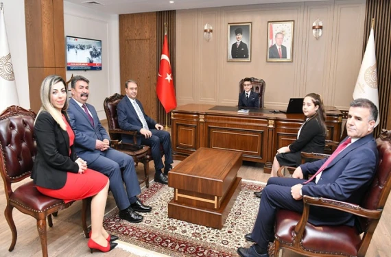 İşte ilk talimatı