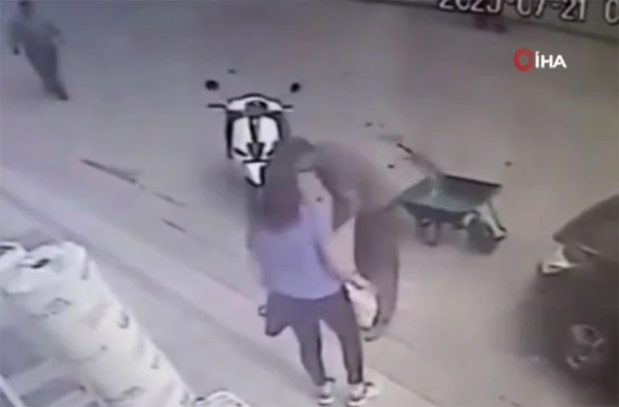 Cinayet anı kamerada