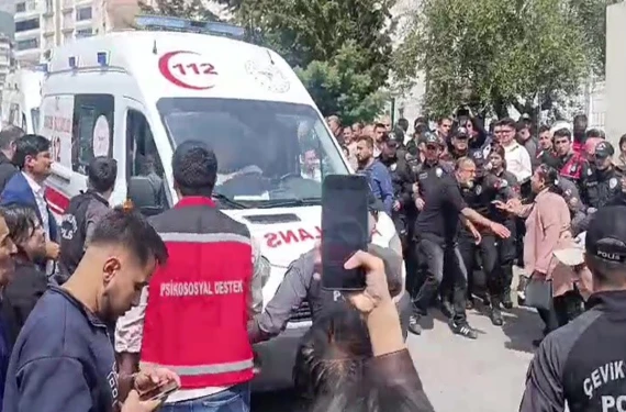 Çok sayıda ölü ve yaralı var