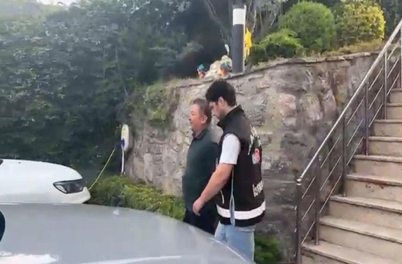 26 gözaltı, şirketlere kayyum atandı