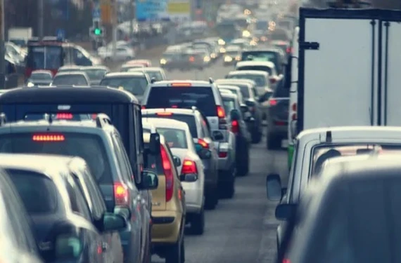 Şanlıurfa'da yollar doldu taştı: