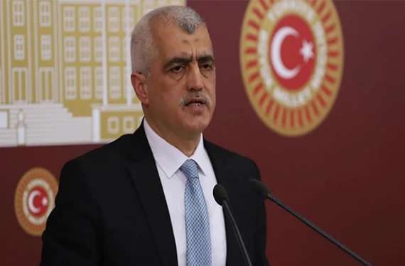 Sonra teşekkür etti
