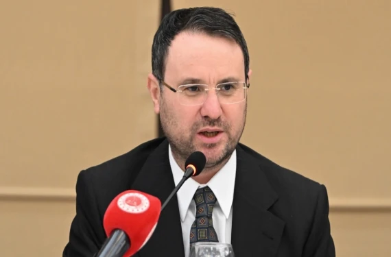 Üç bakanlık bir oldu: