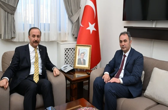 İlk mesaj geldi!