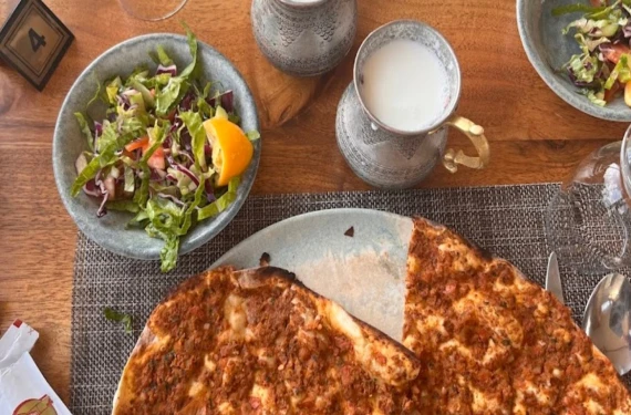 Benim diyen restoranlara kafa tutuyorlar...