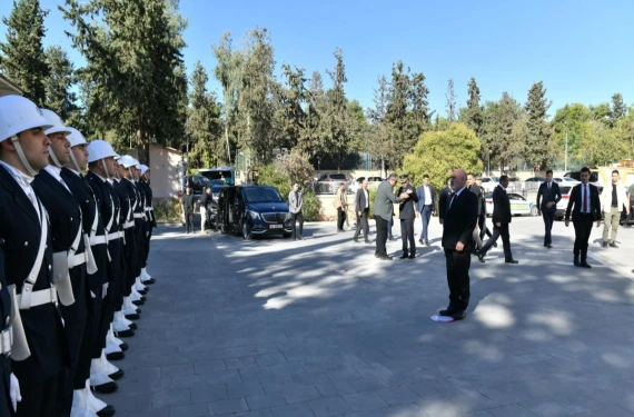 Müdüre teşekkür etti