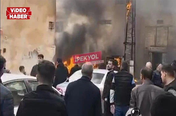 Araçlar alev aldı