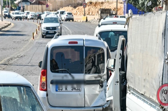 Maddi hasarlı kaza