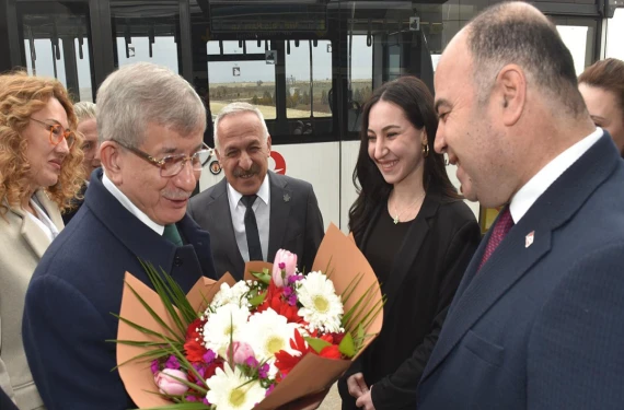 Ahmet Davutoğlu Şanlıurfa’da!