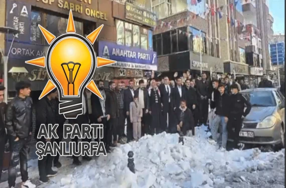 100 kişi parti değiştirdi