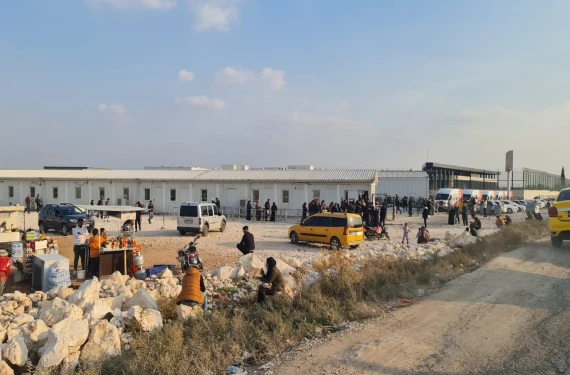 Şanlıurfa Göç İdaresi'nde inanılmaz yoğunluk!
