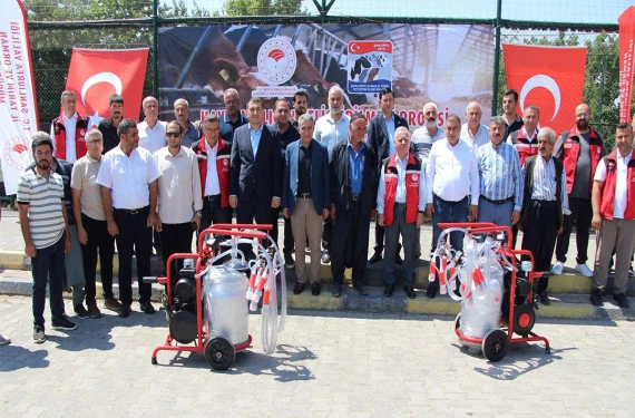 40 otomatik sağım makinesi dağıtıldı