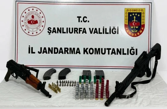 Ruhsatsız silahlar ele geçirildi