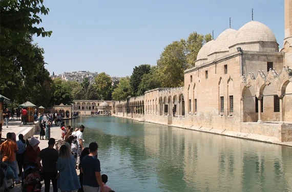 AK Parti ücretleri açıkladı