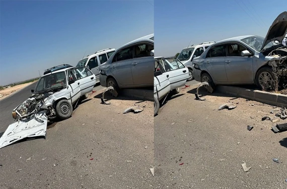 Şanlıurfa’da kavşakta iki araç çarpıştı!