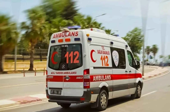 Araçlar çarpıştı