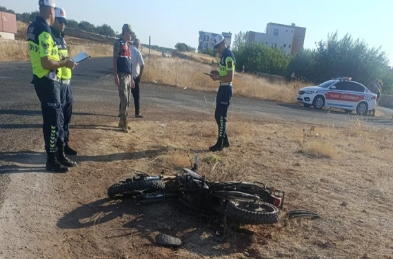 Şanlıurfa’da otomobil ile motosiklet çarpıştı!