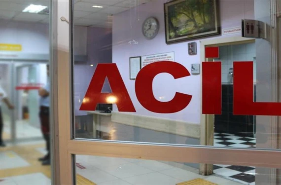 Öğrenciler peş peşe hastaneye kaldırıldı