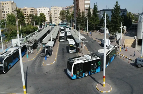 Gözler açıklamada