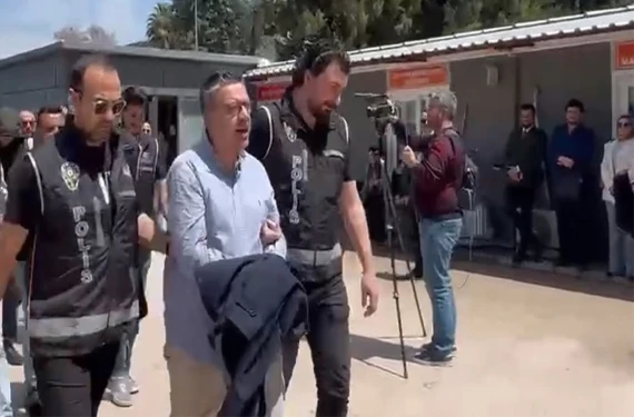 Eski başkan dahil 29 kişi tutuklandı