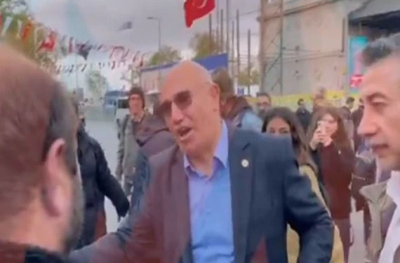 Halay çekti, zurnacıdan bakın ne istedi...