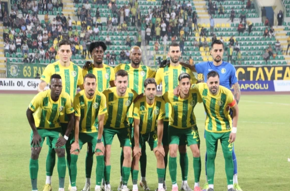 Küllerinden yeniden doğdu