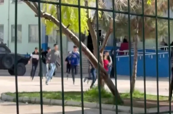Şanlıurfa'da lisede silahlı saldırı!