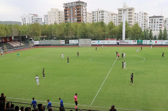 Berabere kaldı