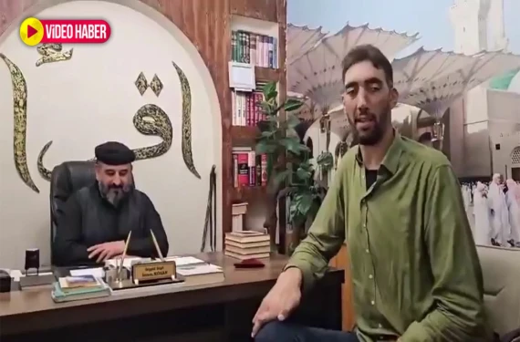 Şeyhin yanına gitti...