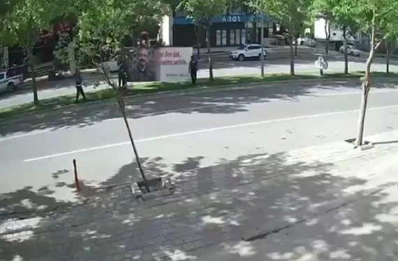 Zabıta kaldırdı...