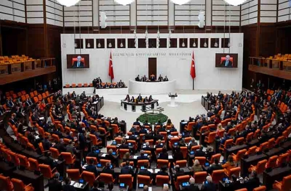 Emeklilerin gözü Meclis'te: