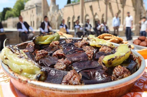 Türkiye'nin kalbi 'Medeniyetler Şehri' Şanlıurfa’nın tadına doyamayacağınız lezzeti!
