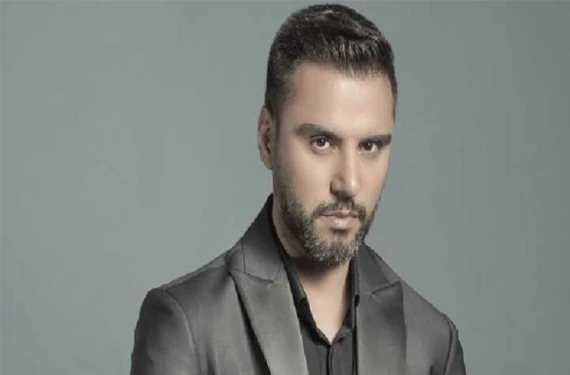 Ünlü şarkıcı hastaneye kaldırıldı: