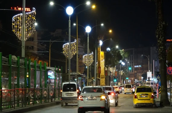 Şanlıurfa’da sıfır araba alacaklara tek tek sıralandı!