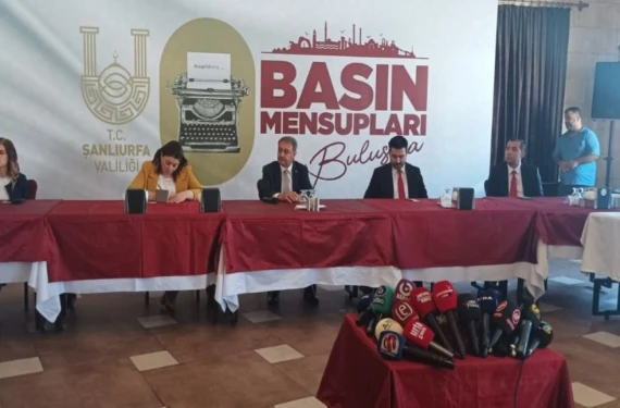 Vali Şıldak basınla buluştu