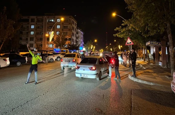 Asayiş ekipleri göz açtırmıyor!