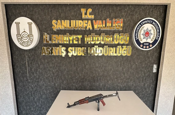 2 kişi gözaltında...