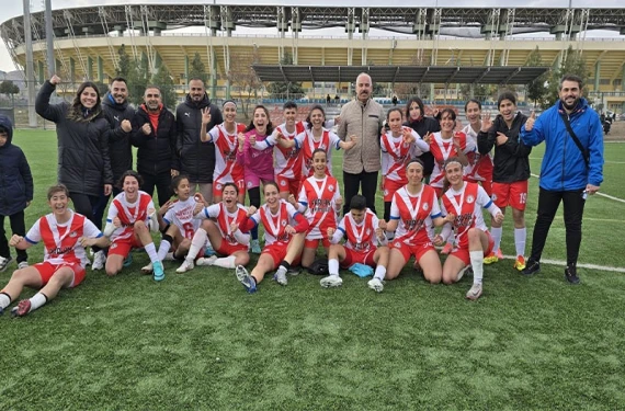 Kadın futbol takımı…