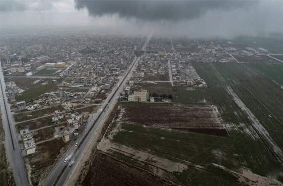 “Zorunda kalmadıkça dışarı çıkmayın”