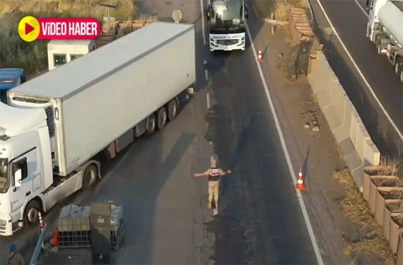 Jandarma geçit vermedi