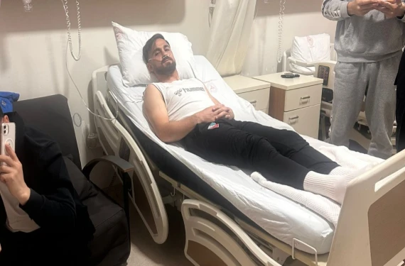 Takım kaptanı sakatlandı: