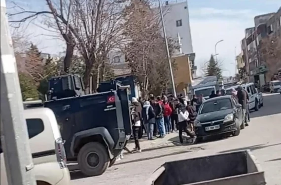 Yaralılar var